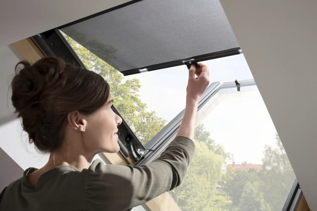 Jak ochłodzić poddasze: skuteczne metody na upalne dni